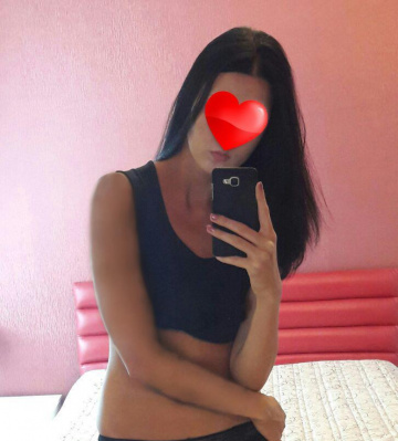 Женечка: проститутки индивидуалки в Сочи