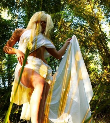 Вера: проститутки индивидуалки в Сочи