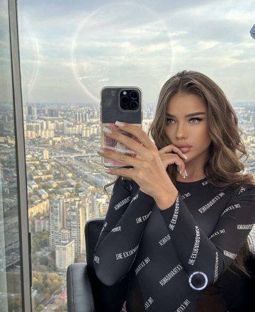 Аня: проститутки индивидуалки в Сочи